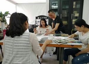 走進(jìn)深圳市民中心油畫精品班 開啟藝術(shù)之旅，繪就城市色彩